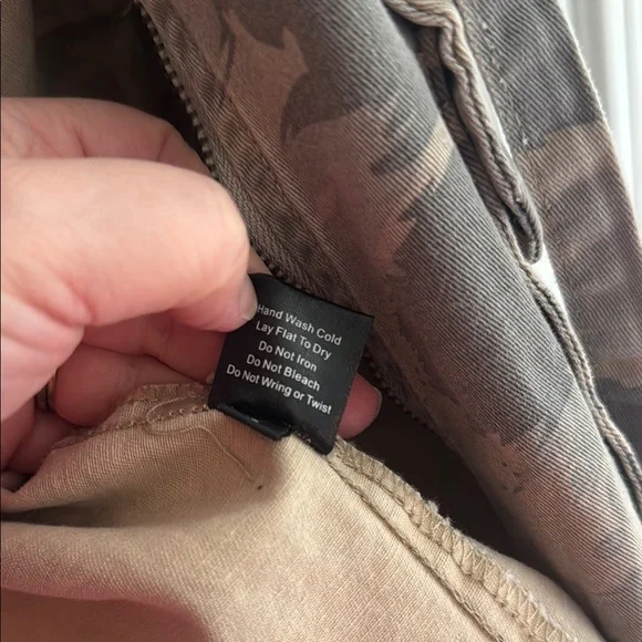 POL Camouflage Distressed Jacket - Picture 3 of 4